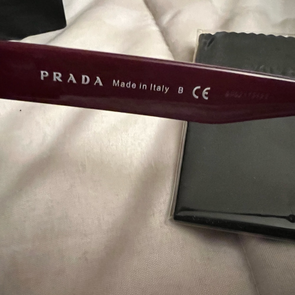 Original Prada frames - Picture 4 of 7